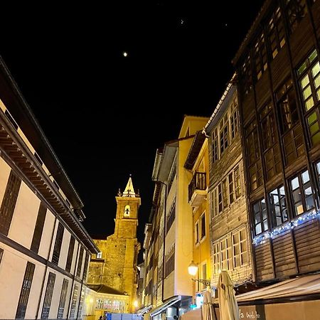 Atico Al Lado Del Ayuntamiento Apartman Oviedo Kültér fotó