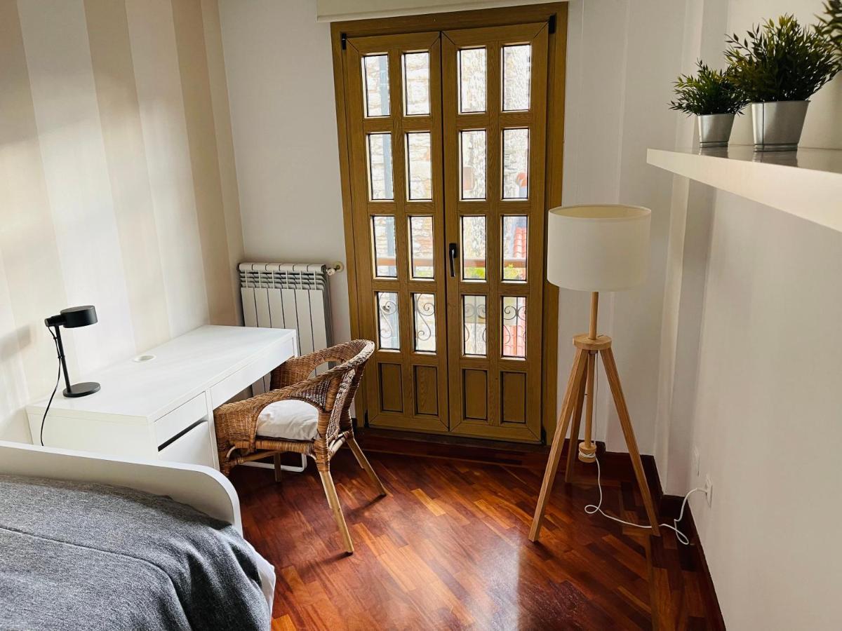 Atico Al Lado Del Ayuntamiento Apartman Oviedo Kültér fotó